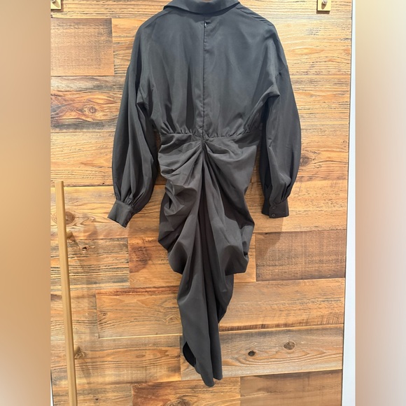 PrettyLittleThing Black Long Sleeve Asymmetrical Ruched Dress NWT - Picture 6 of 8